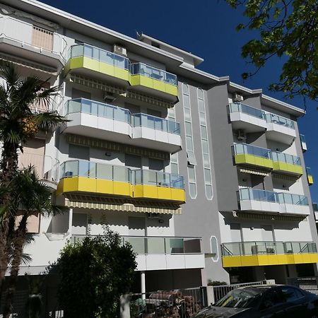 Linz 19 Apartment บิบิโอเน ภายนอก รูปภาพ